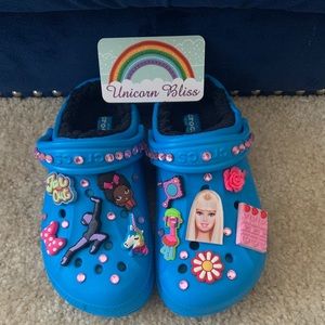 Customized crocs